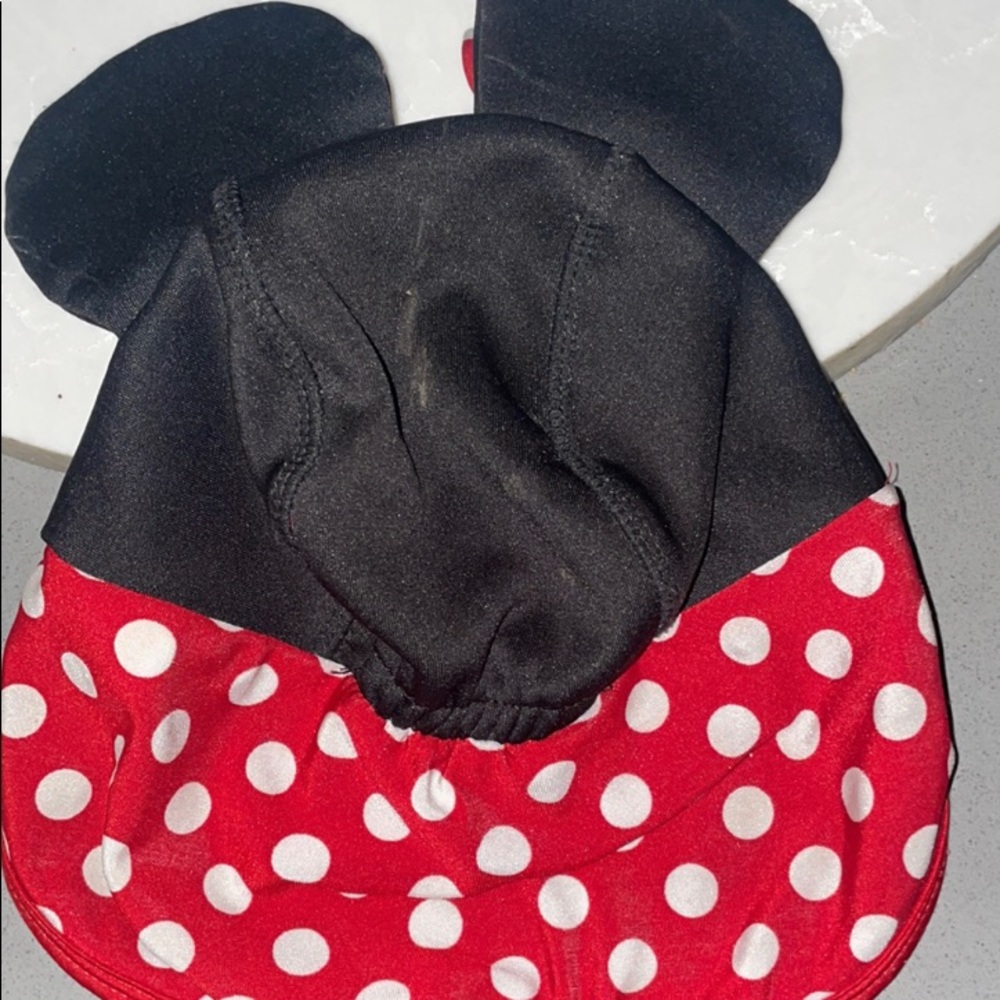 Minnie Mouse - Picture 2 of 2